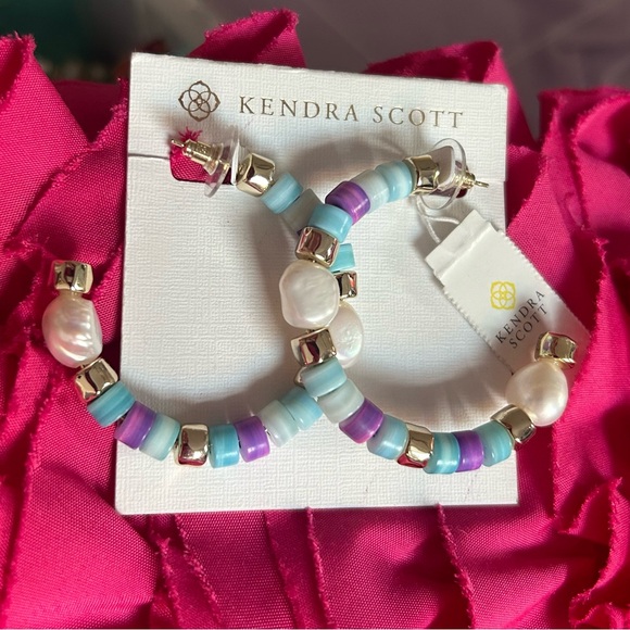 NWT Rachel Pearl Beaded Hoop Earrings - Picture 6 of 10